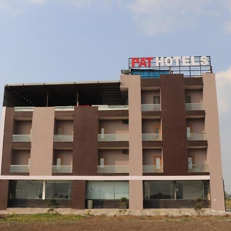 Pat Hotels Индаур Экстерьер фото