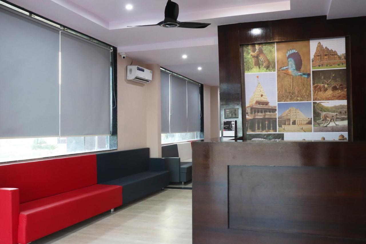 Pat Hotels Индаур Экстерьер фото